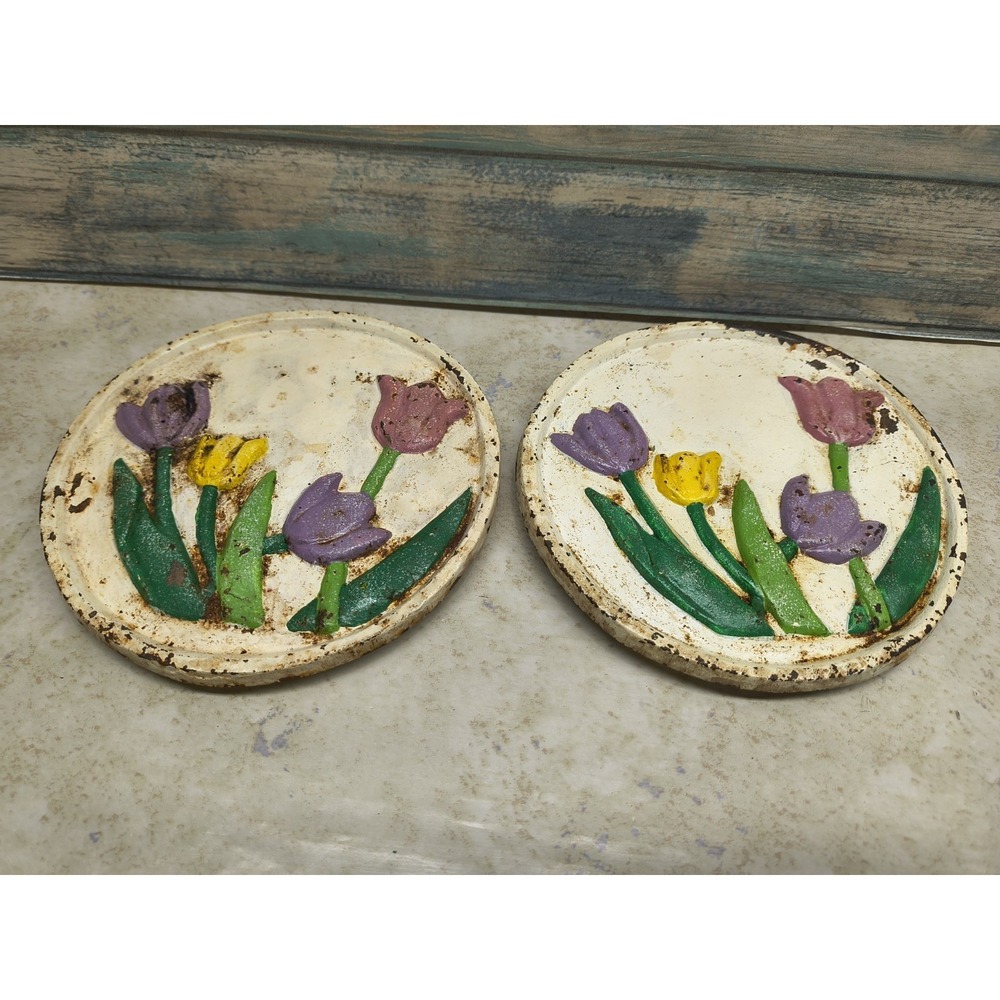 Lot Of 2 Vintage Cast Ironโ Trivet Tulips Footed